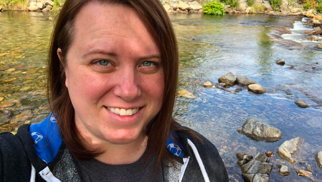 Photo of Angela Perry